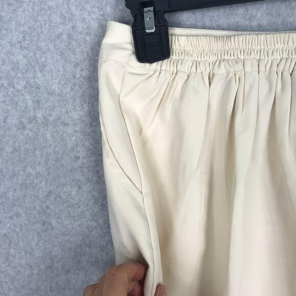 Japna Shorts Womens Medium Cream Career Church Preppy Academia Dressy Neutral - Picture 8 of 10